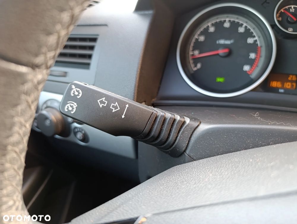 Opel Astra 1.4 Selection - 8