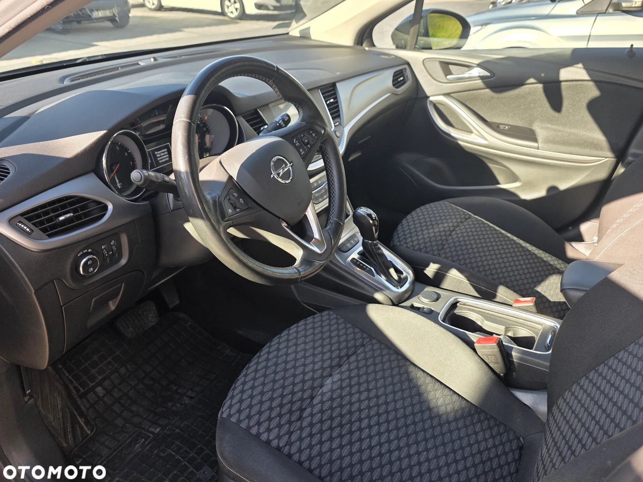 Opel Astra V 1.4 T Enjoy S&S - 12