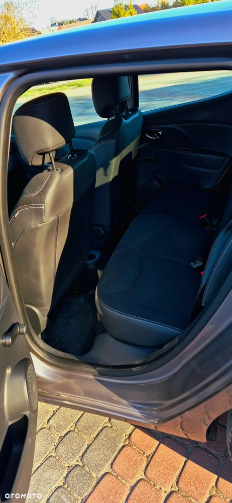 Renault Clio 0.9 Energy TCe Intens - 8