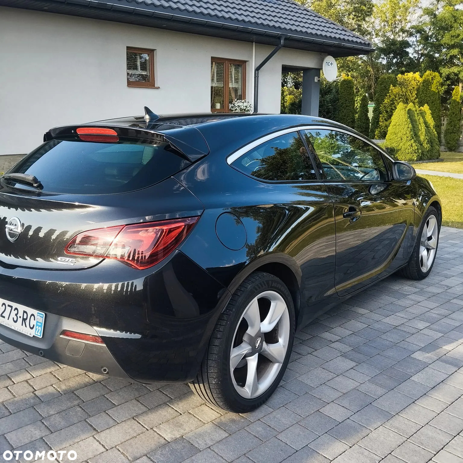 Opel Astra GTC 1.4 Turbo - 9