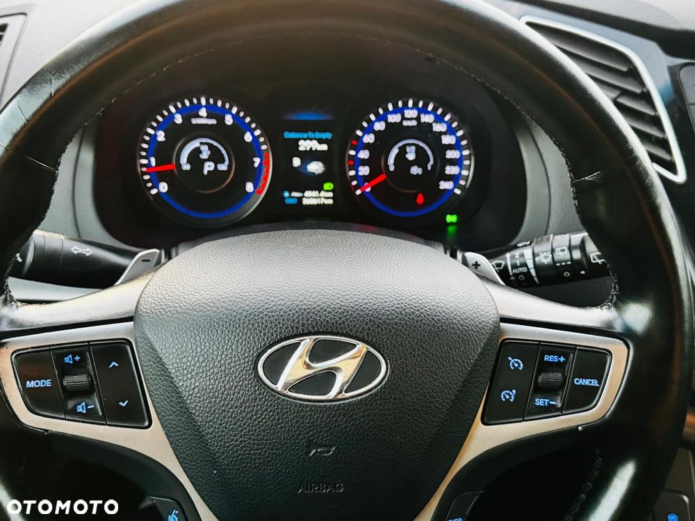 Hyundai i40 - 11