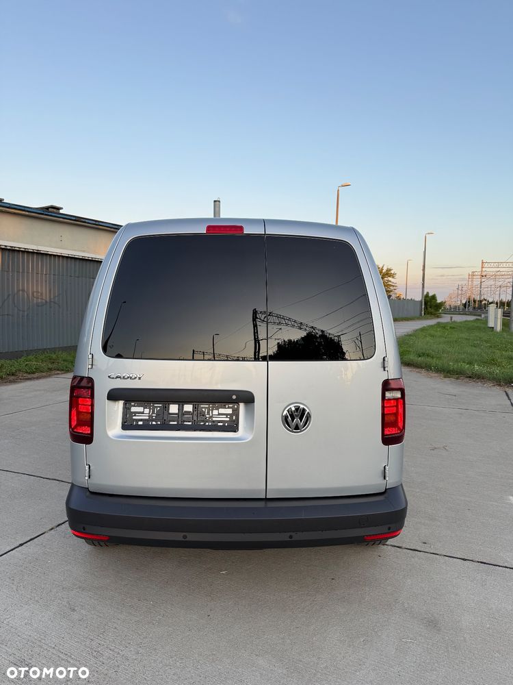 Volkswagen Caddy - 6