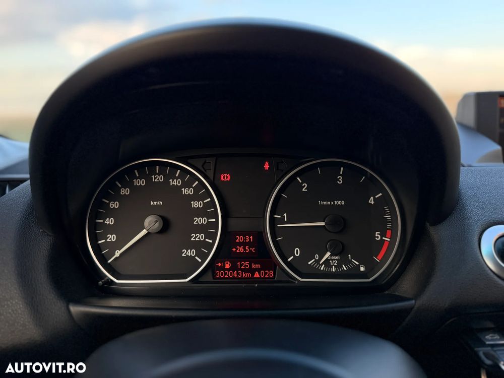 BMW Seria 1 - 19
