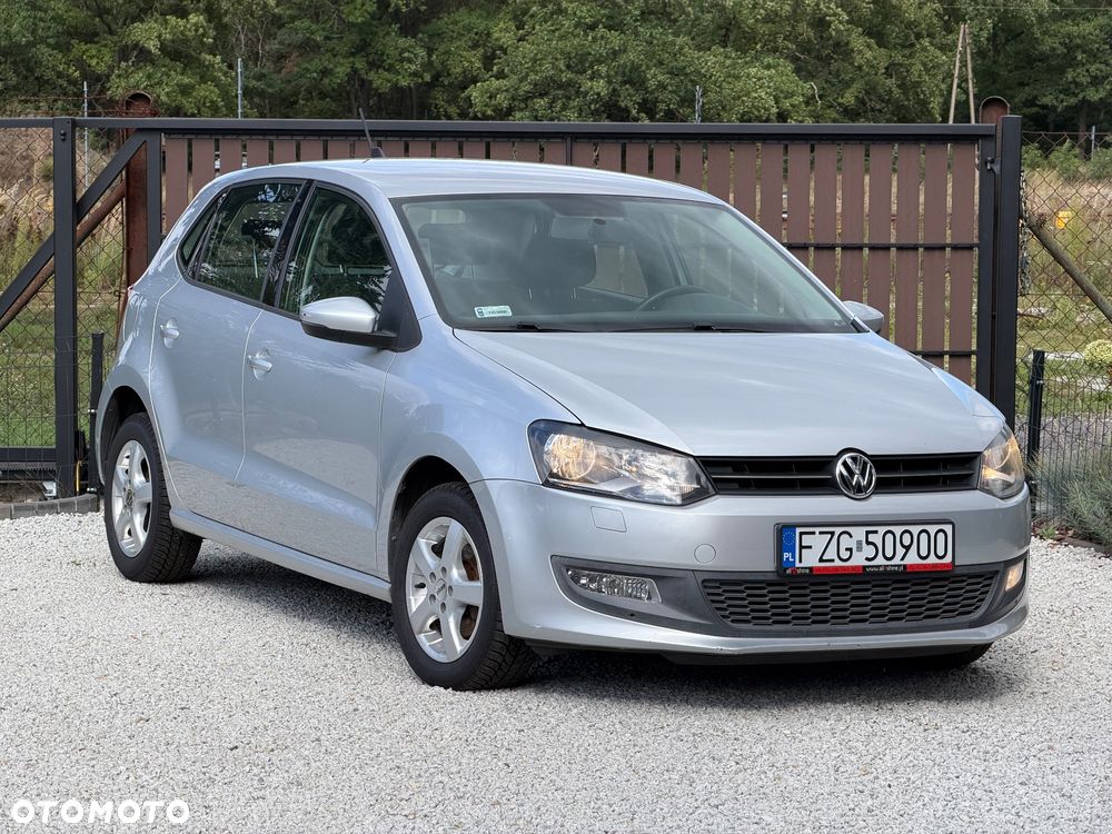Volkswagen Polo 1.4 16V Comfortline DSG - 1