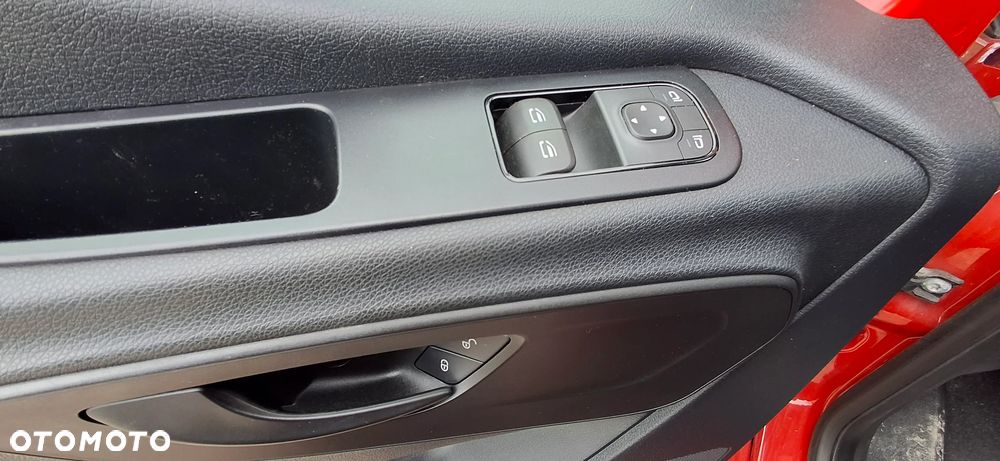 Mercedes-Benz SPRINTER IVECO CRAFTER MAN TRANSIT - 23