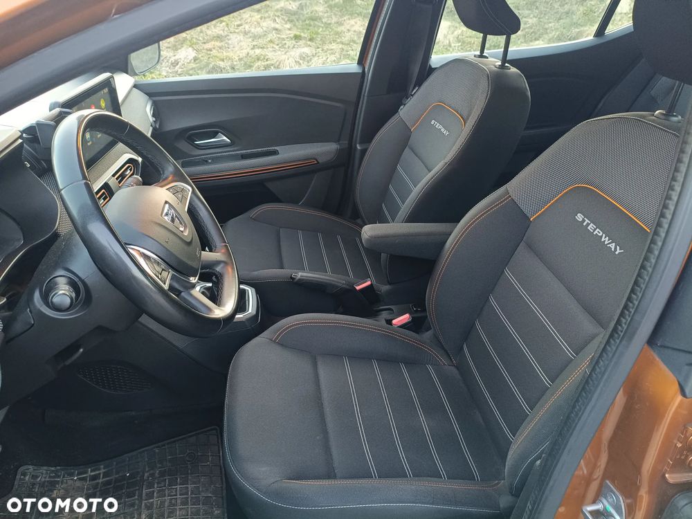 Dacia Sandero Stepway - 10