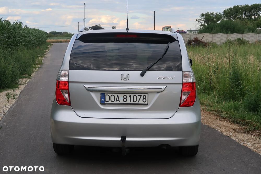 Honda FR-V 2.0 Comfort - 23