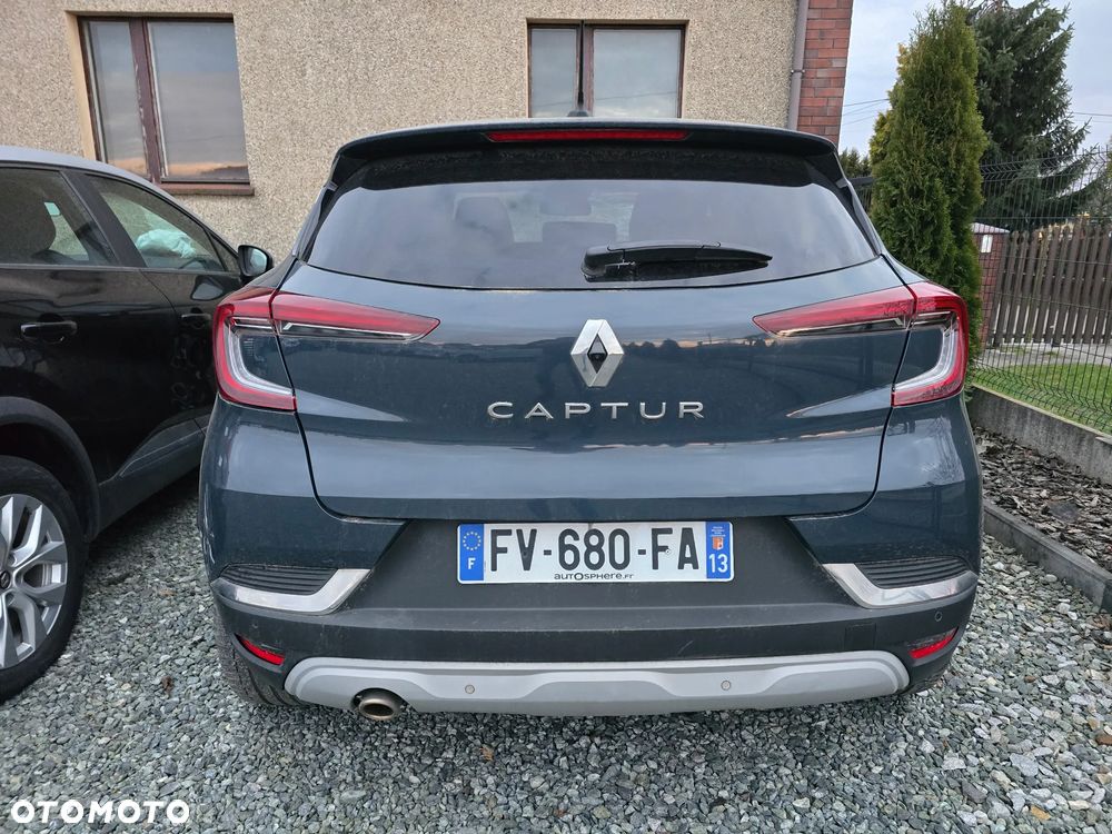 Renault Captur - 3
