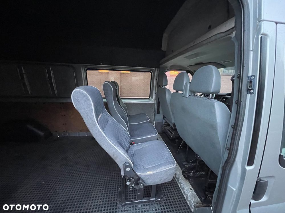 Ford Transit - 10