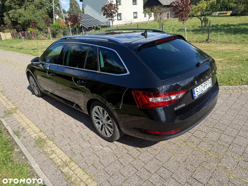 Skoda Superb 2.0 TDI DSG Style - 4