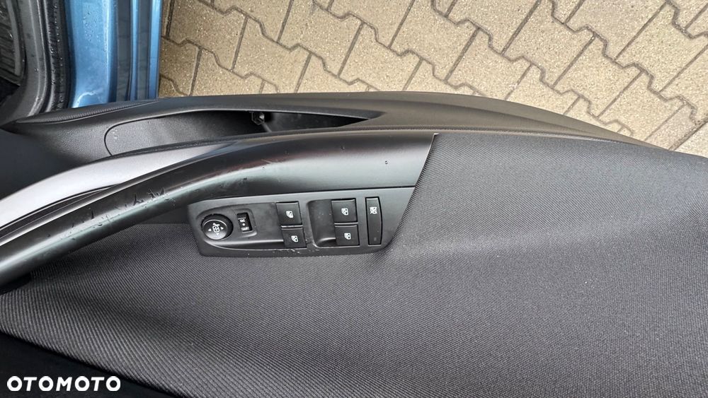 Opel Astra 1.6 D (CDTI) Start/Stop Edition - 24