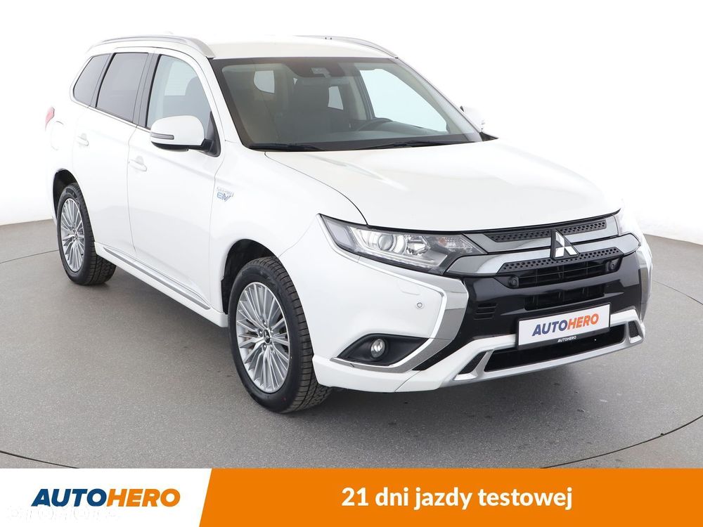 Mitsubishi Outlander - 8
