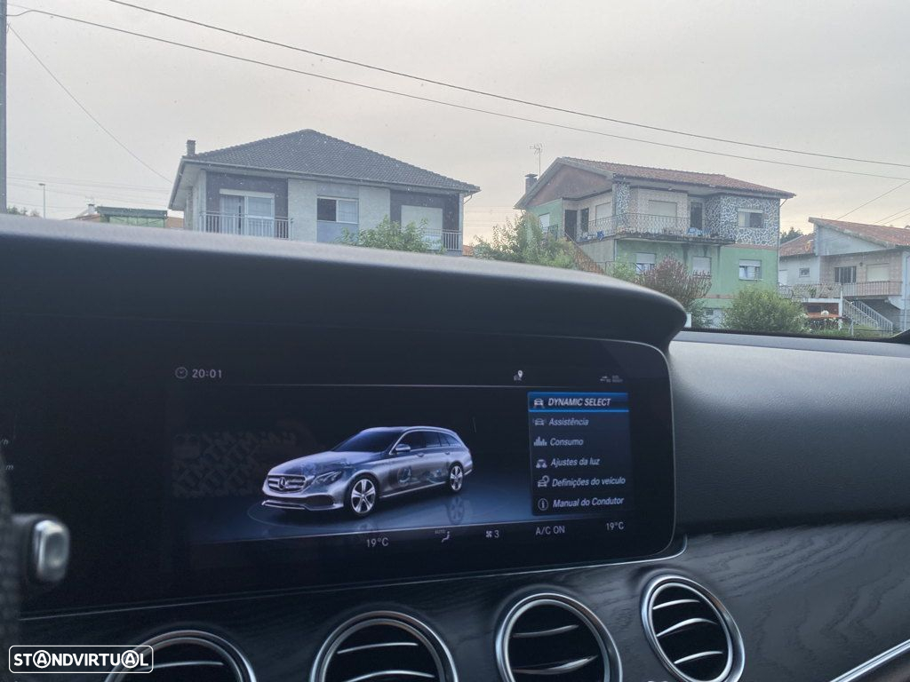 Mercedes-Benz E 200 d Avantgarde+ - 38