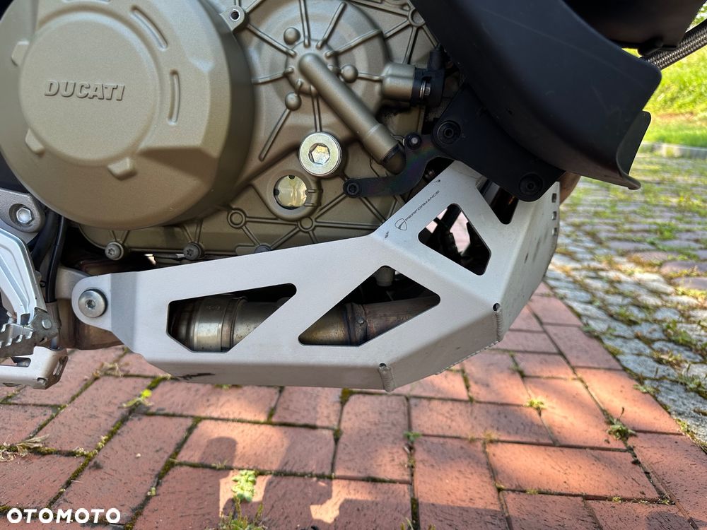 Ducati Multistrada - 9