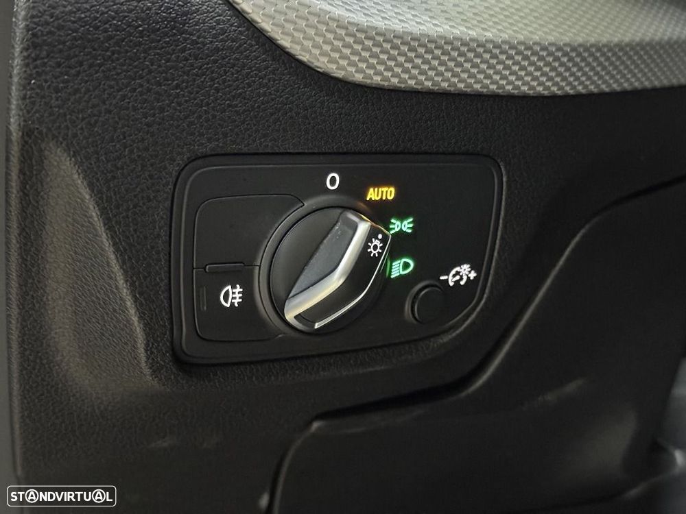 Audi Q2 30 TFSI Advanced - 10