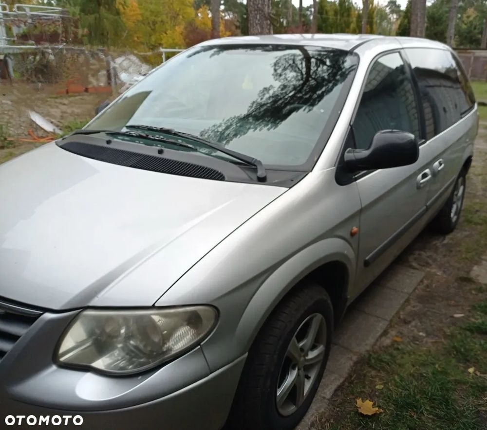 Chrysler Voyager 2.4 SE - 7