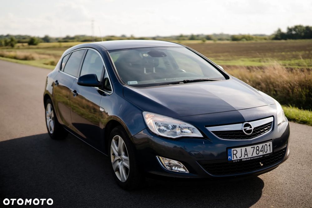 Opel Astra 1.7 CDTI - 4