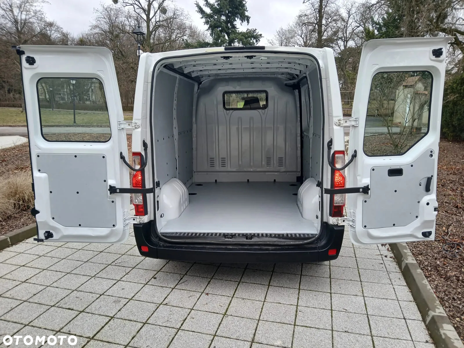Opel MOVANO - 9