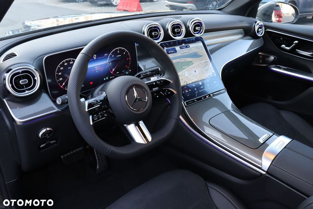 Mercedes-Benz GLC - 9