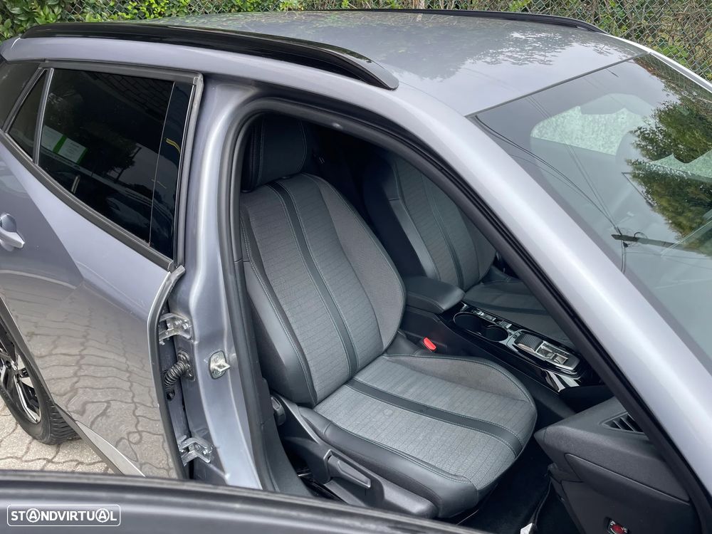 Peugeot e-2008 Allure Pack - 23