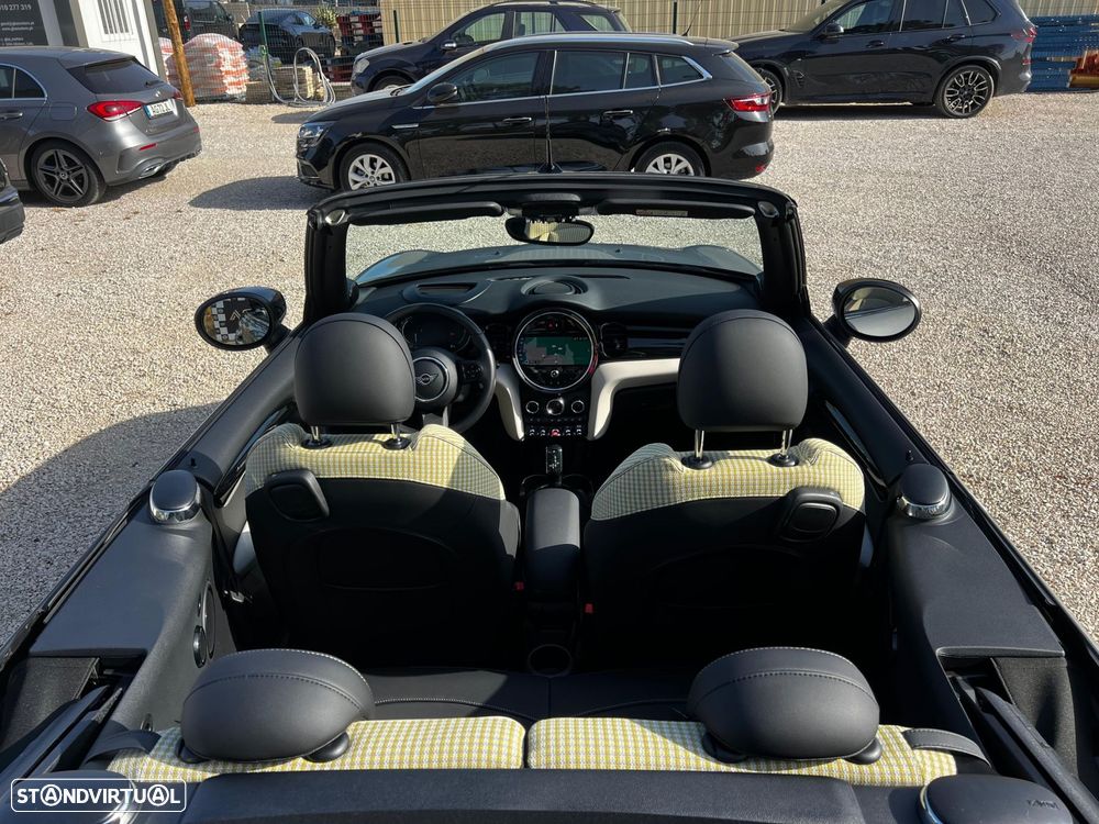 MINI 3 Portas Cooper Premium Classic Auto - 21