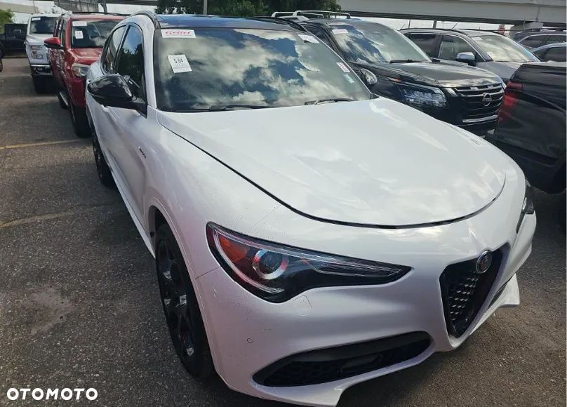 Alfa Romeo Stelvio 2.0 Turbo Veloce TI Q4 - 3