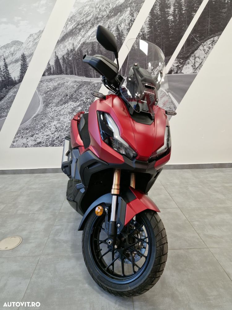 Honda ADV 350 - 1