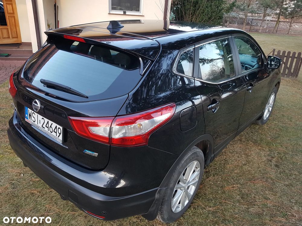 Nissan Qashqai - 11