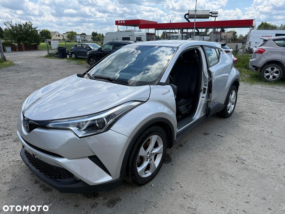 Toyota C-HR - 3