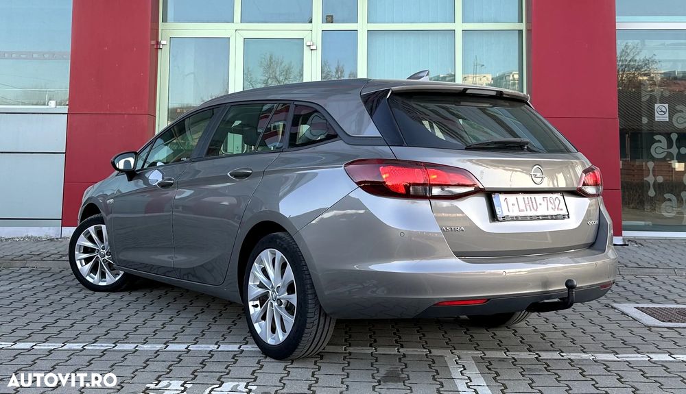 Opel Astra - 4