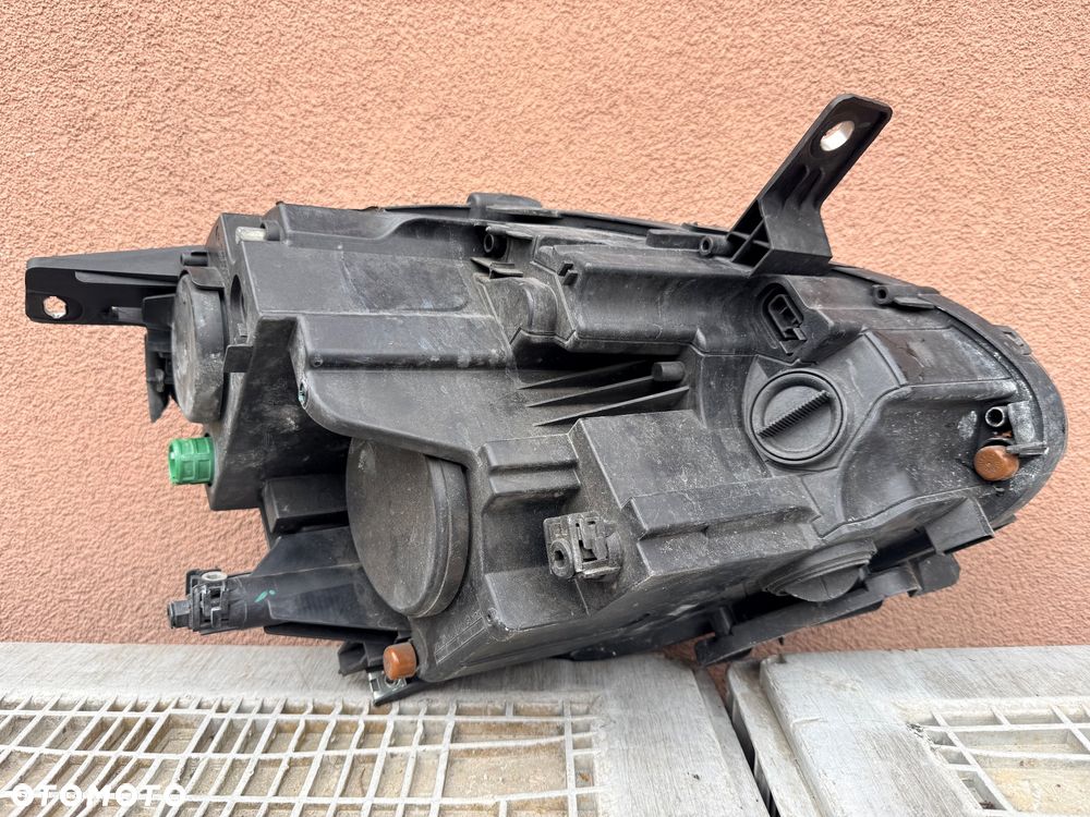 Lampa przednia ALFA ROMEO GIULIETTA ZWYKŁA LED CIEMNA LEWA EUROPA ORG AL - 2