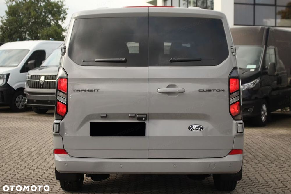 Ford Transit Custom - 7