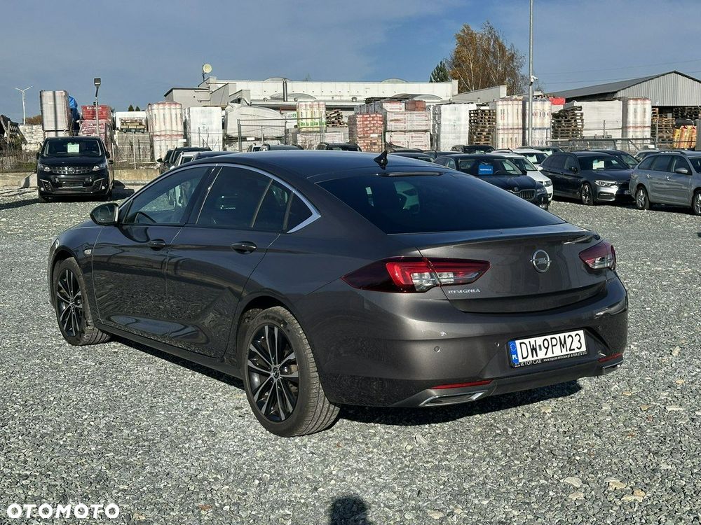 Opel Insignia 2.0 CDTI Business Elegance S&S - 9