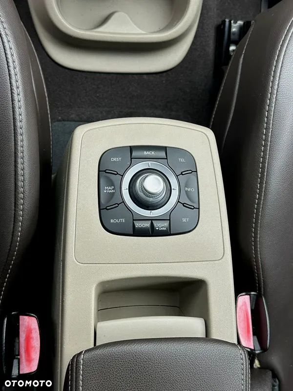 Renault Grand Scenic - 21