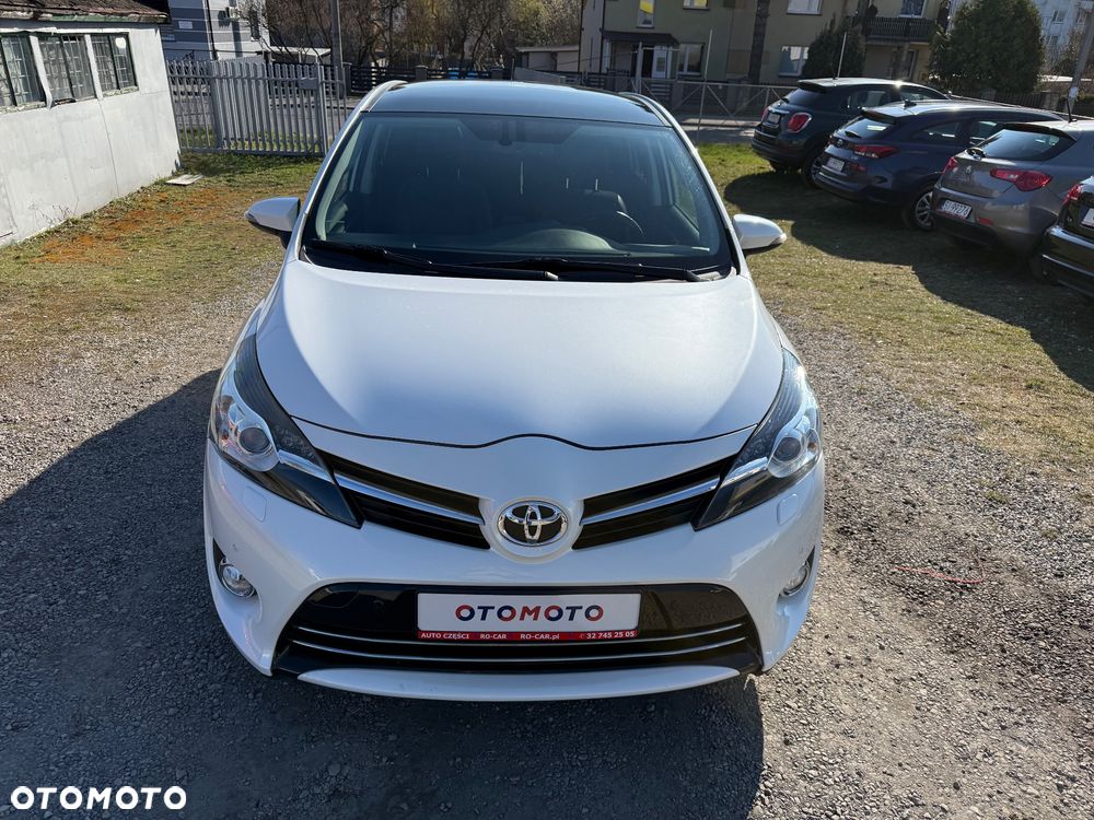 Toyota Verso 2.0 D-4D Prestige 7os - 12