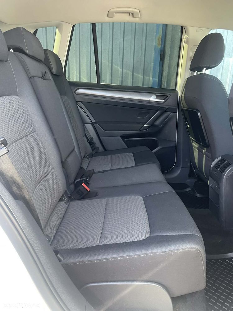Volkswagen Golf Sportsvan 1.6 TDI SCR DSG Trendline - 25