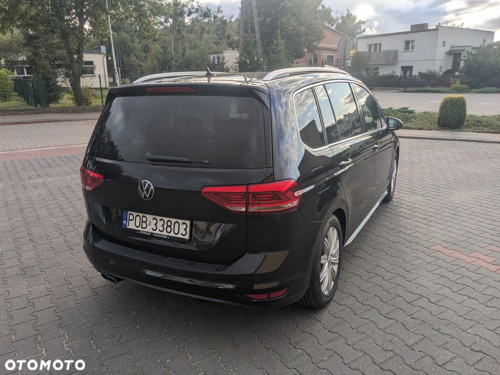 Volkswagen Touran 2.0 TDI BMT Highline DSG - 4