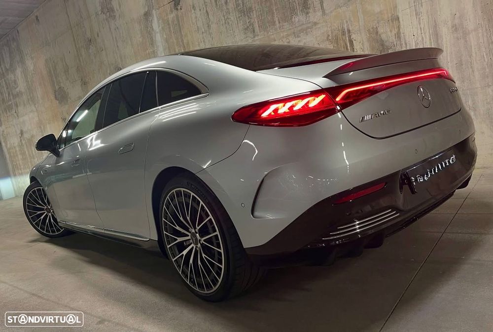 Mercedes-Benz EQE 43 AMG 4Matic - 4