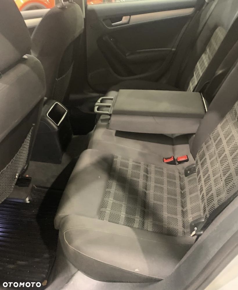 Audi A4 Avant 2.0 TDI DPF Attraction - 7