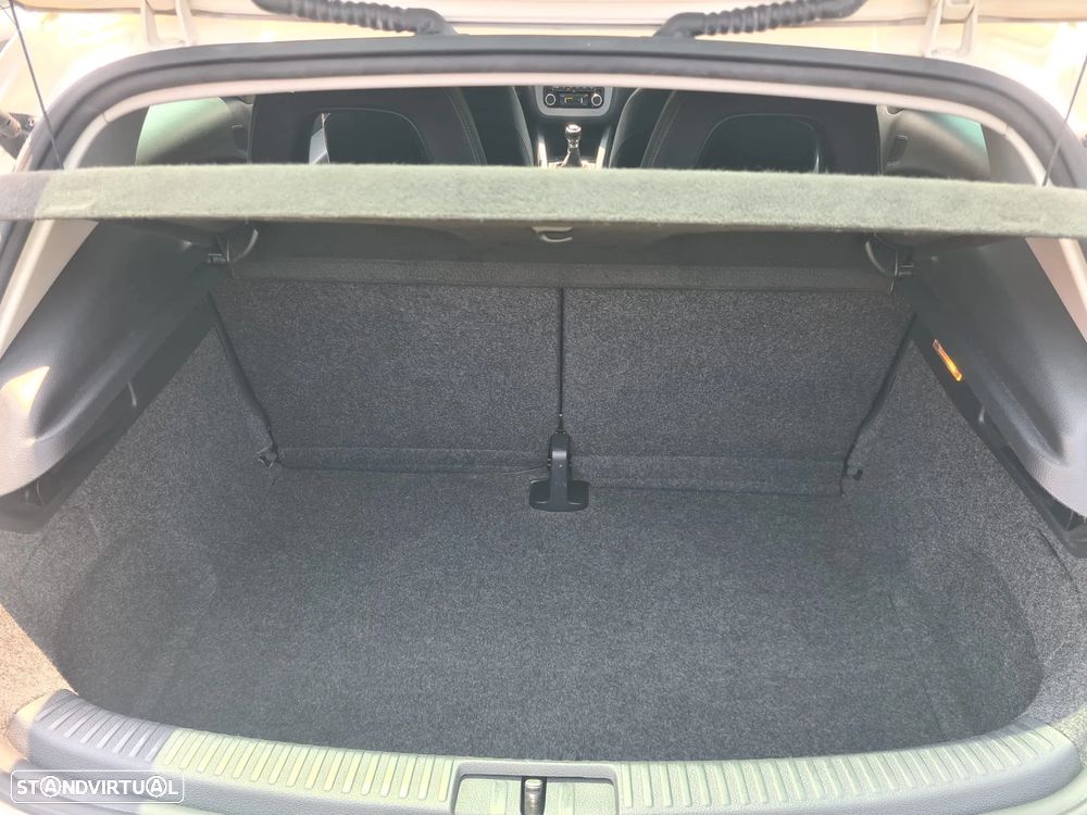 VW Scirocco 2.0 TDI - 10