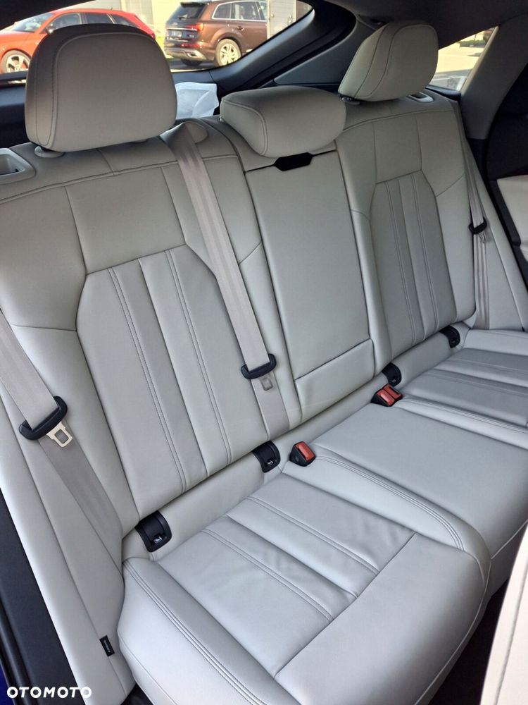 Audi Q5 Sportback - 17