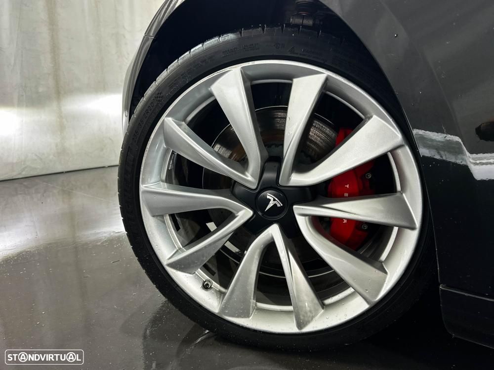 Tesla Model 3 Performance Dual Motor AWD - 48