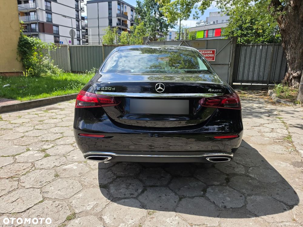Mercedes-Benz Klasa E 220 d 4-Matic - 6