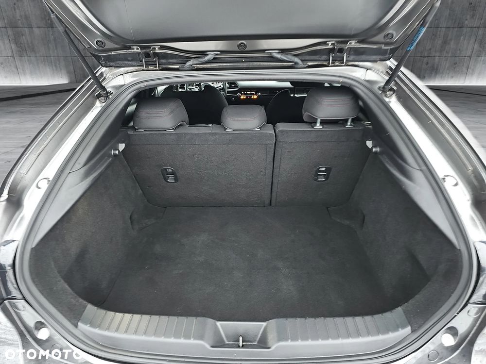 Mazda 3 e-SKYACTIV-G 122 M HYBRID HOMURA - 16