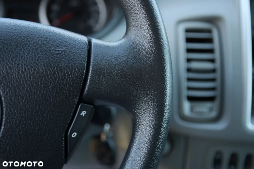 Renault Trafic Grand Passenger Pack Clim - 30