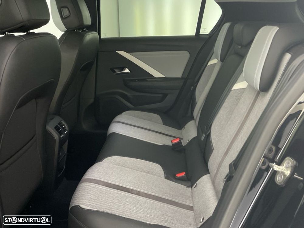 Opel Astra 1.6 T PHEV Edition - 12