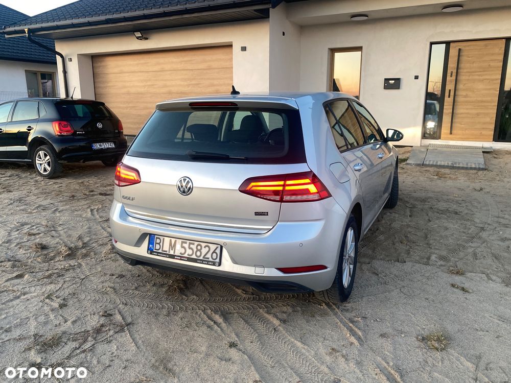 Volkswagen Golf 1.6 TDI BMT Comfortline - 9