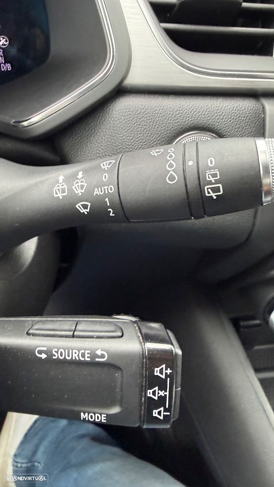 Renault Captur 1.6 E-Tech Plug-In Intens - 24