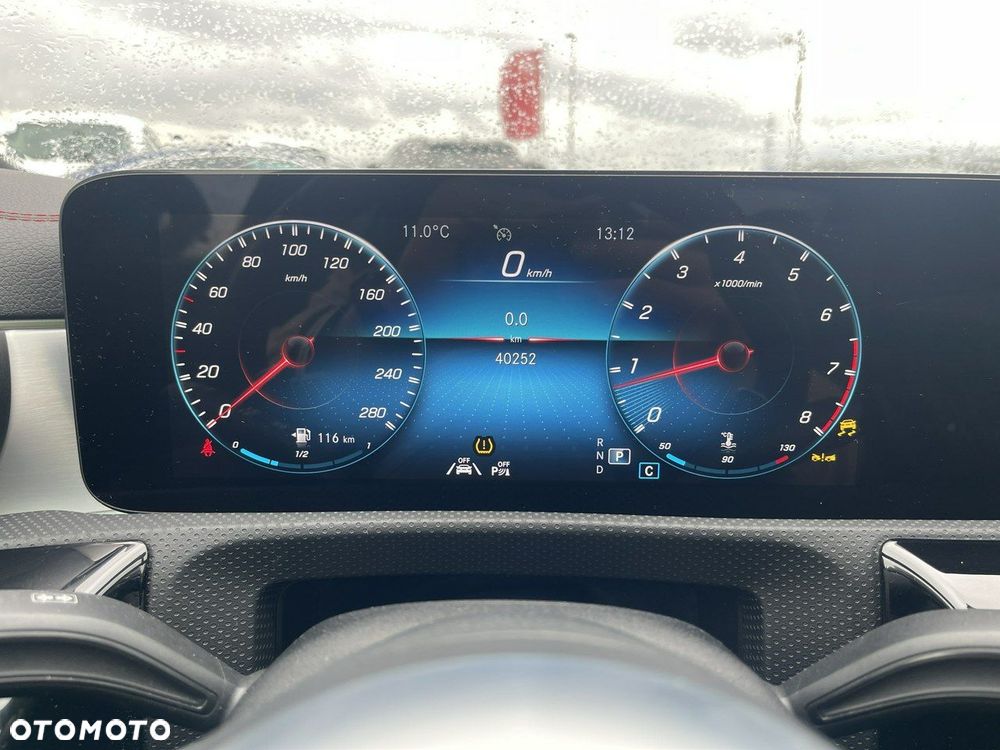 Mercedes-Benz CLA - 8