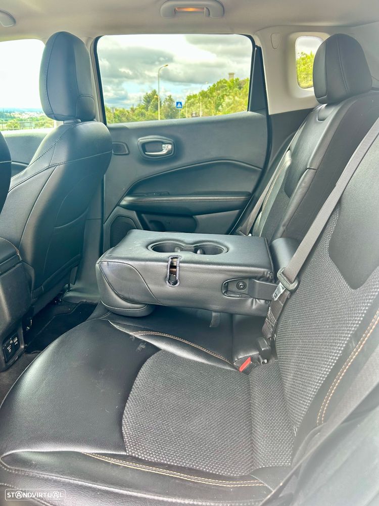 Jeep Compass 1.6 M-Jet Limited - 8